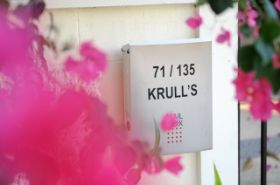Briefkasten Einfahrt.jpg